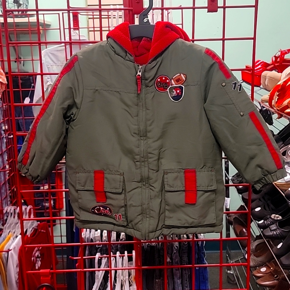 Gently worn coat perfect for the winter